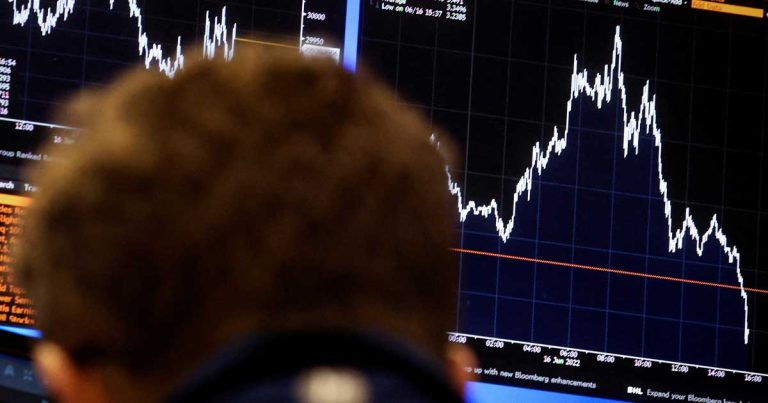 خروج نقدینگی از بازار سهام جهانی در روزهای پایانی سال 2022!