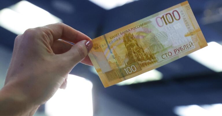روبل روسیه در برابر یورو به پایین ترین حد خود در 16 ماه گذشته رسید!