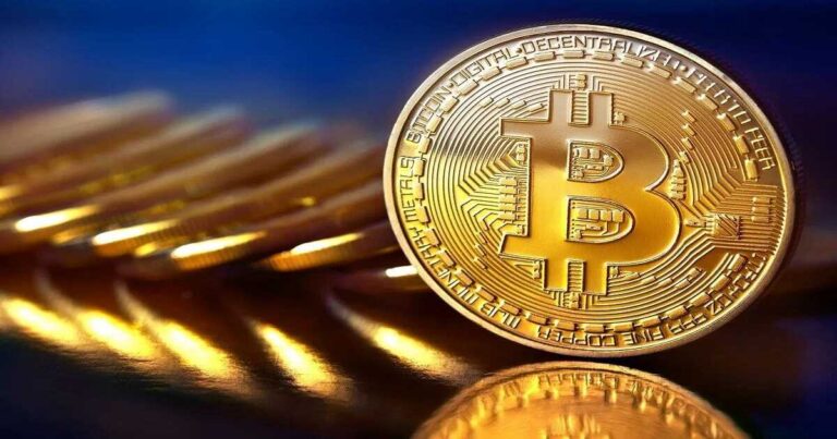 سیگنال ریزش یا تله خرسی؟ قیمت بیتکوین به کدام جهت حرکت میکند؟