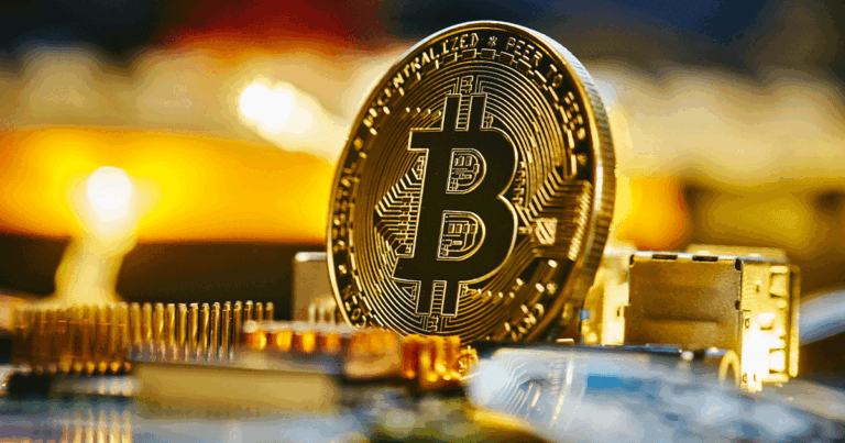 عرضه غیرفعال بیت کوین به رکورد ۷۰ درصد رسید