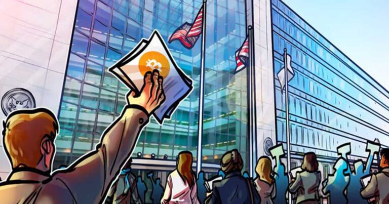 اولین بازه زمانی SEC برای تأیید ۱۲ صندوق ETF بیت کوین از امروز آغاز میشود