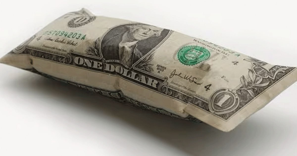 دلار