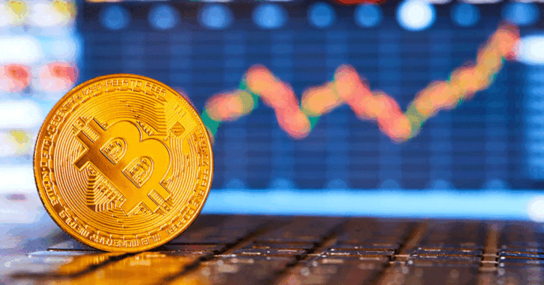 به گفته تحلیلگر برتر بازار، قیمت بیت کوین تا ماه تیر دو برابر می‌شود!