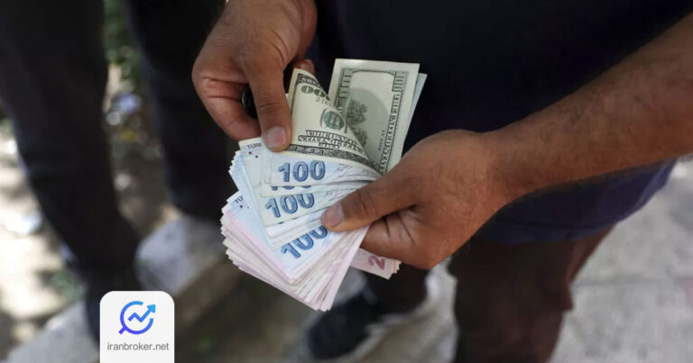 عبور قیمت دلار از مرز ۷۰ هزار تومان در بازار تهران